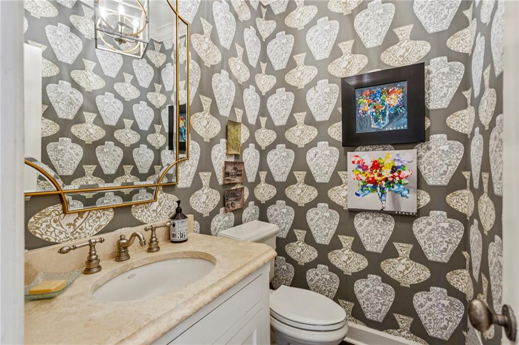 985 Club Commons Circle NE