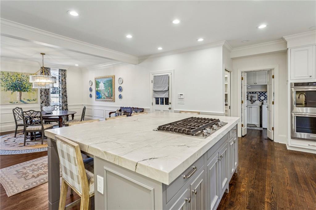 985 Club Commons Circle NE