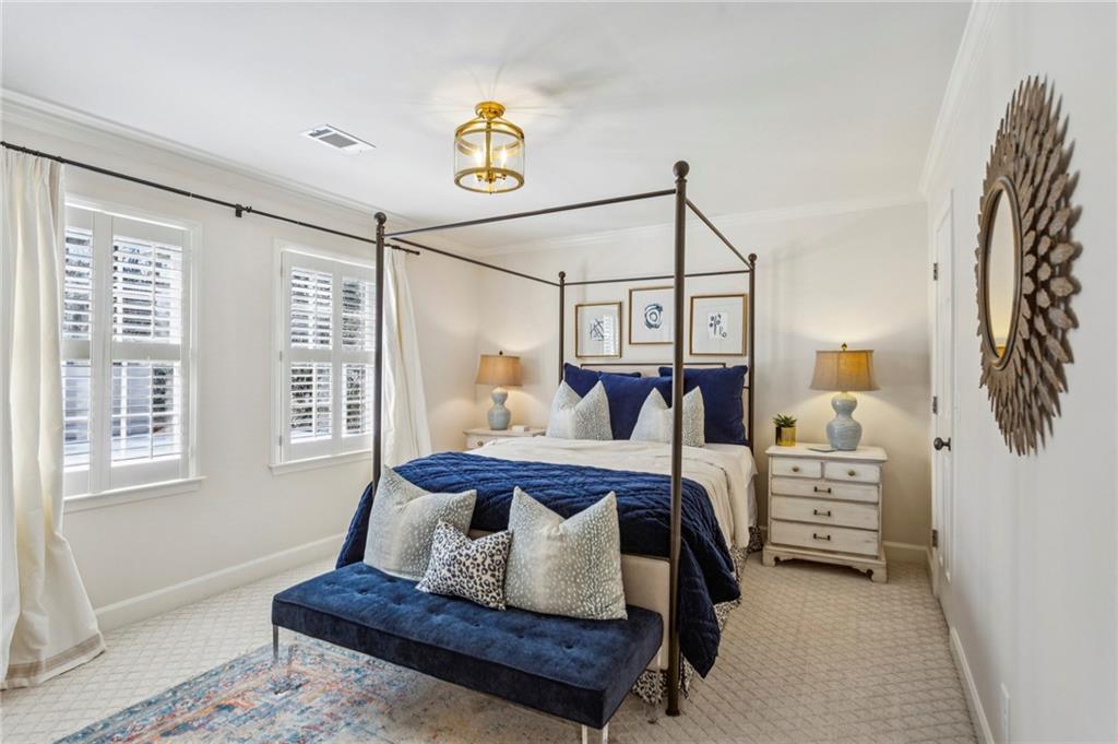 985 Club Commons Circle NE