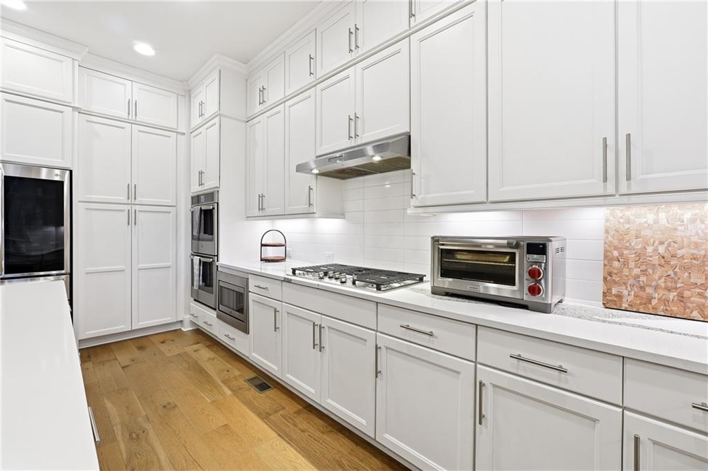 3327 Bryerstone Circle SE