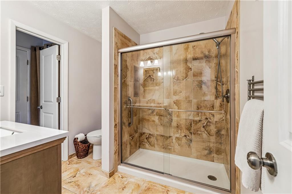 1503 Woodcliff Drive NE