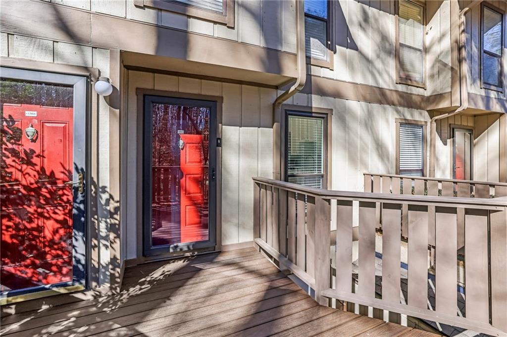 1503 Woodcliff Drive NE