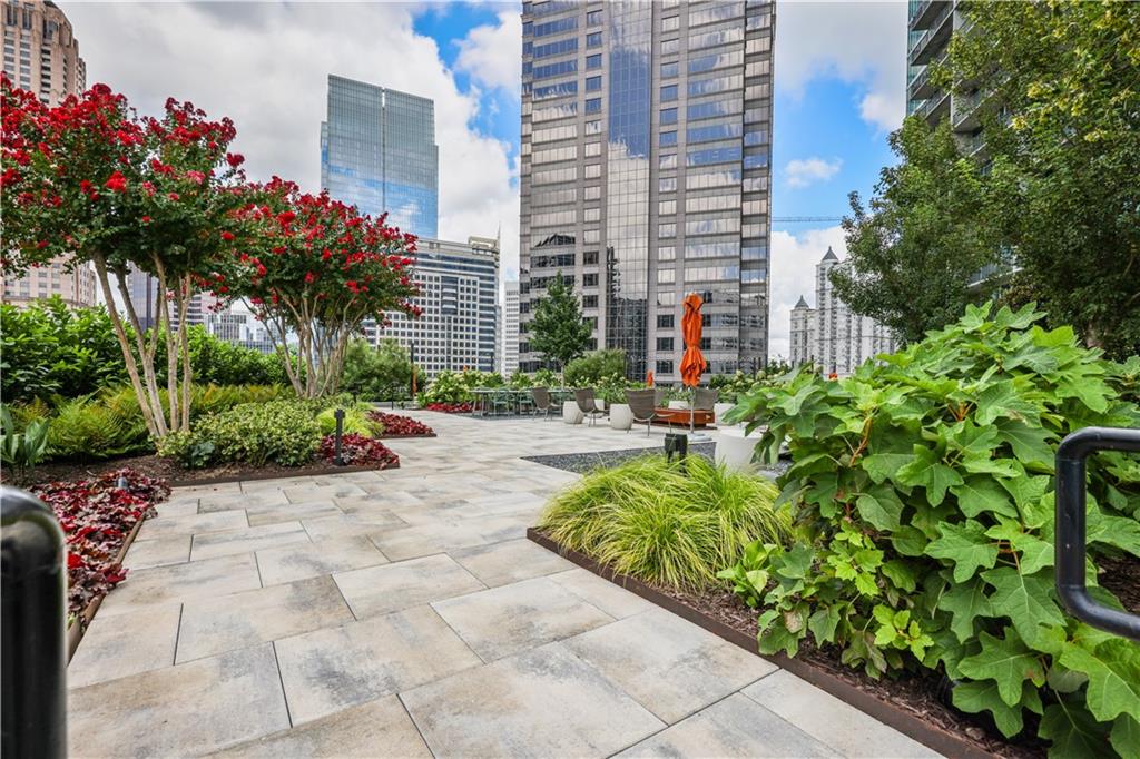 1080 Peachtree Street NE Unit 2108