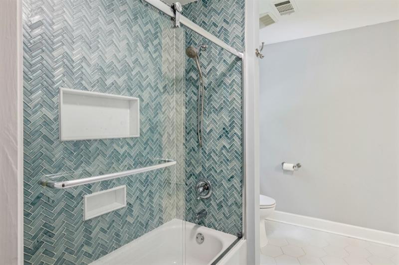 1153 Byrnwyck Court NE