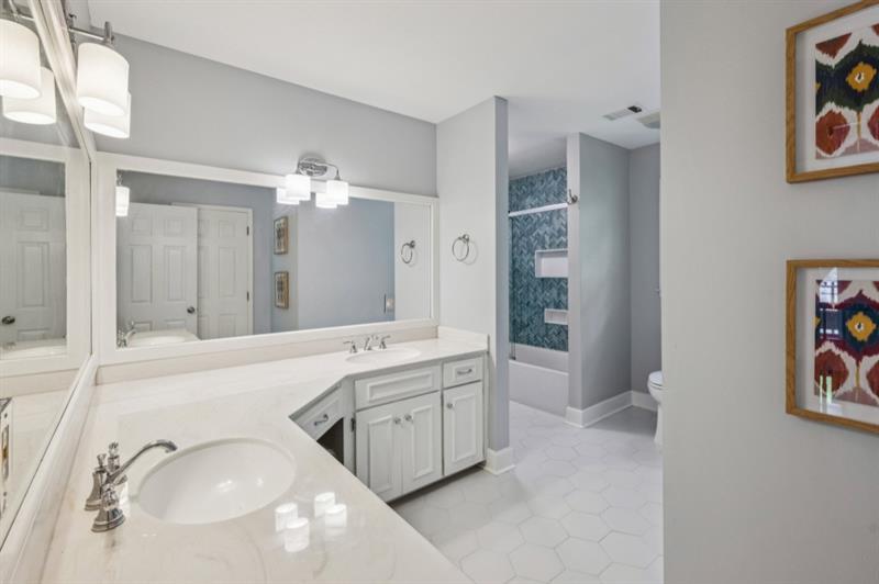 1153 Byrnwyck Court NE