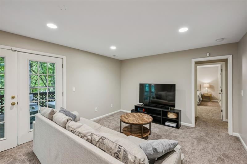 1153 Byrnwyck Court NE