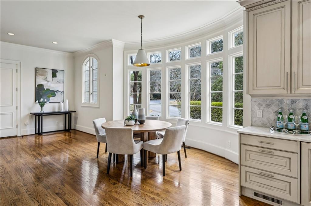 82 Blackland Road NW