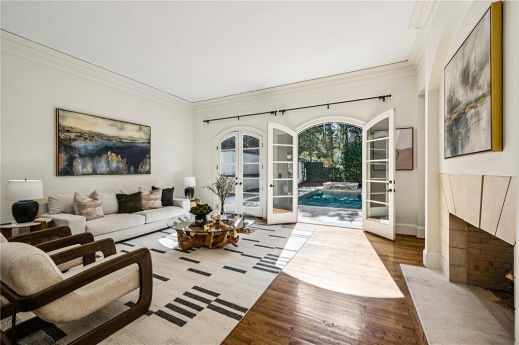 82 Blackland Road NW