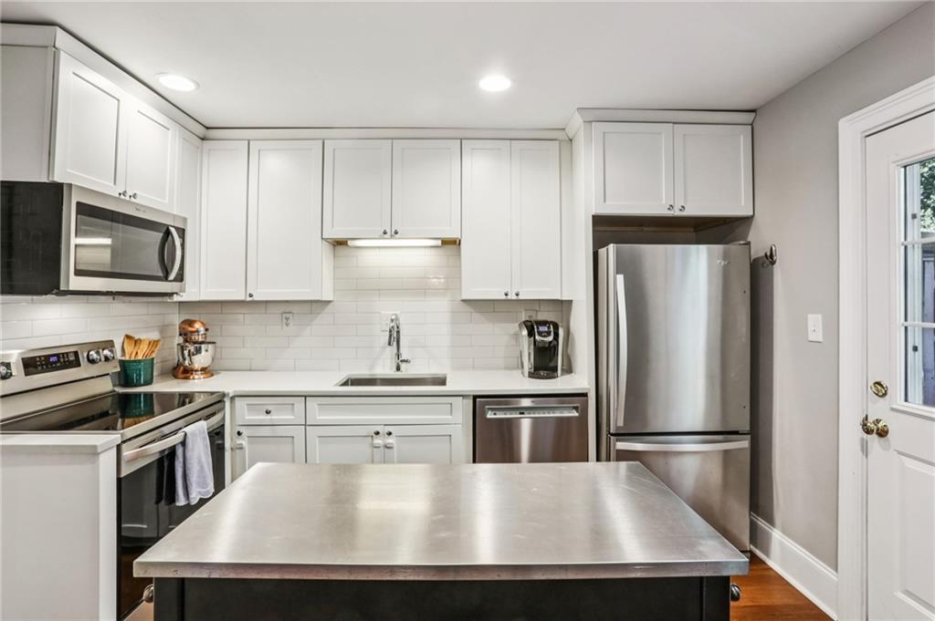 13 Independence Place NW