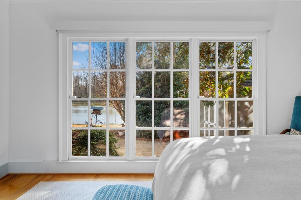 2950 Rivermeade Drive NW