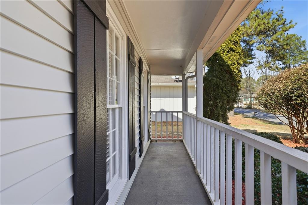 320 Sea Holly Circle