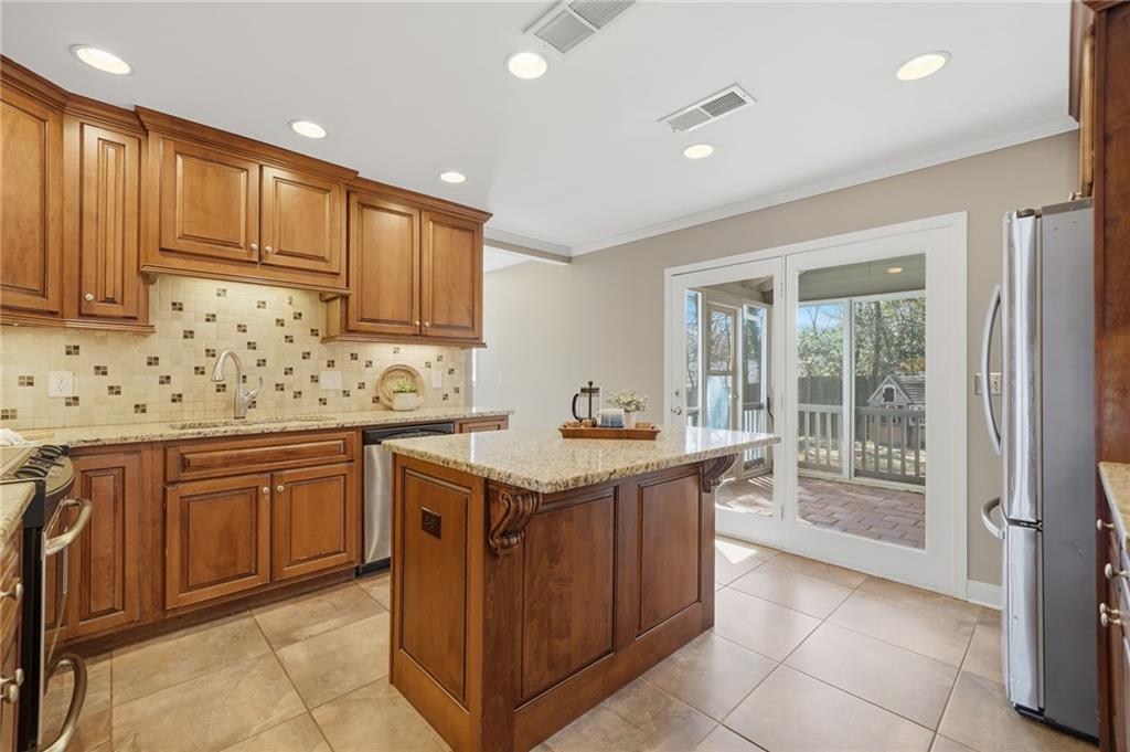 320 Sea Holly Circle