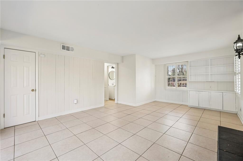 6555 Williamson Drive