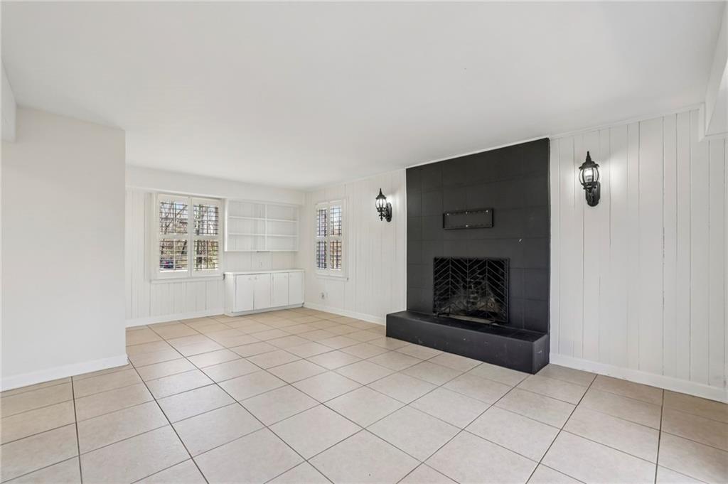 6555 Williamson Drive