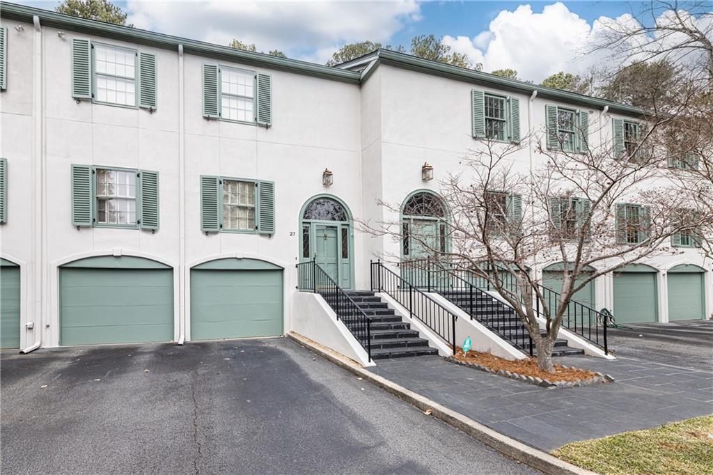 650 Moores Mill Road Square Unit 27