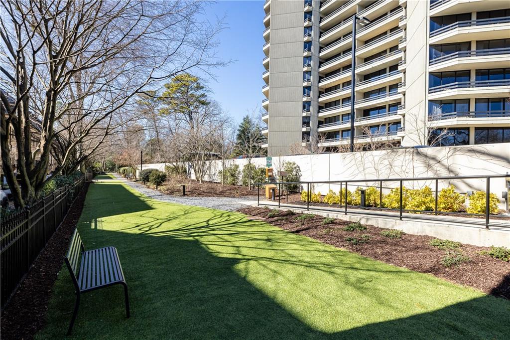 2660 Peachtree Road NW Unit 37G