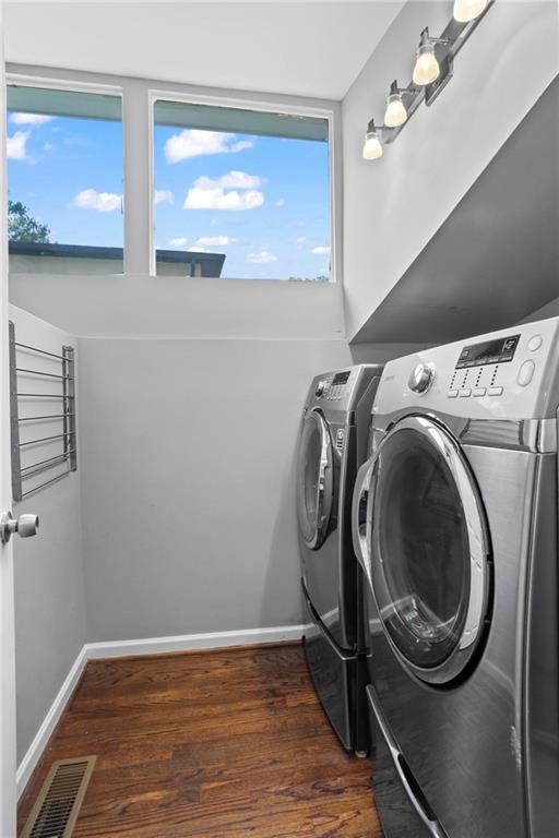 2102 Fairway Circle NE