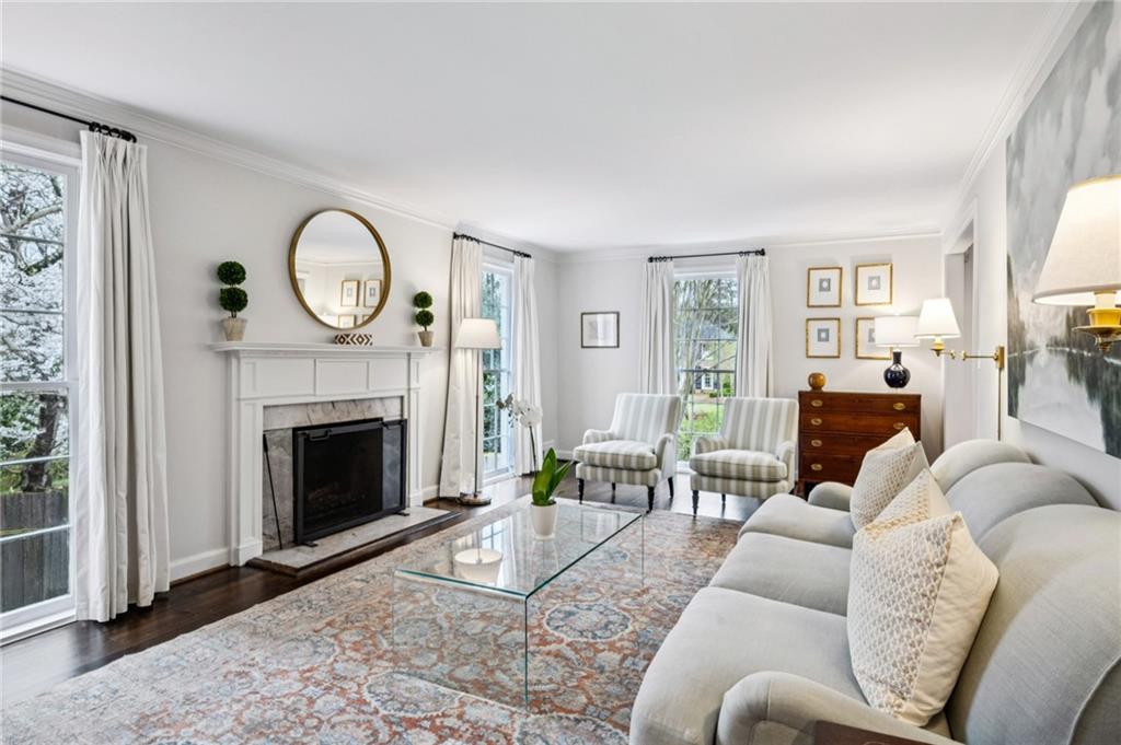 1838 Meredith Drive NW