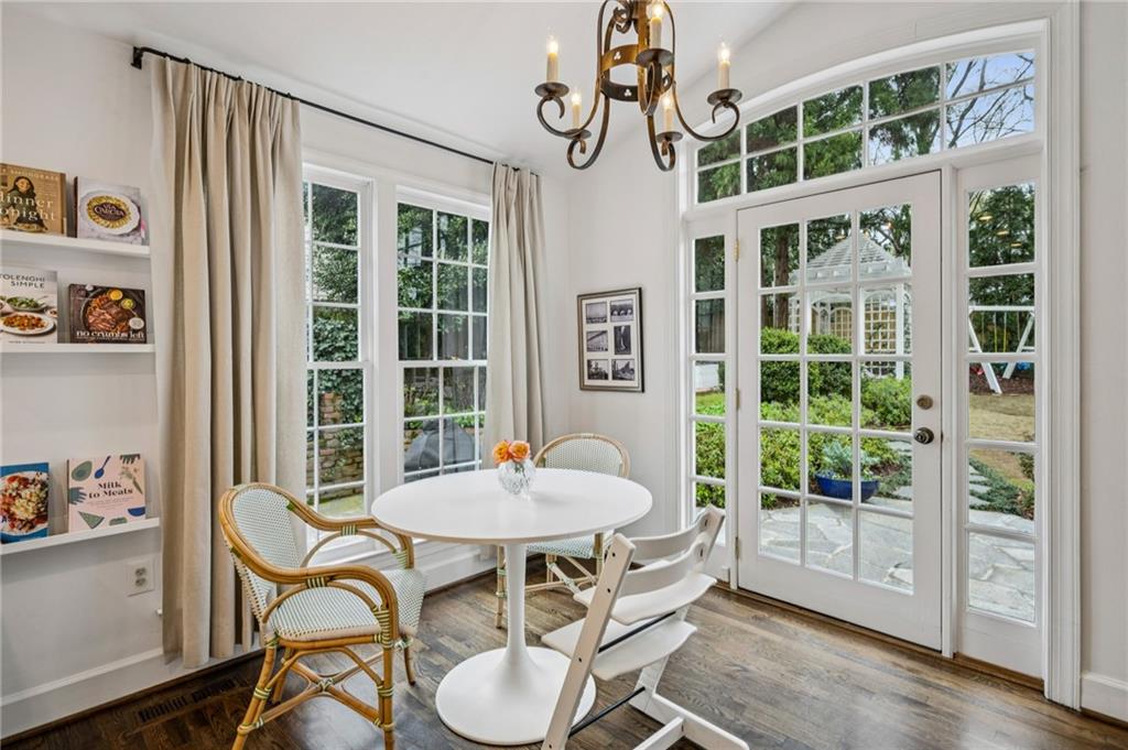 1838 Meredith Drive NW