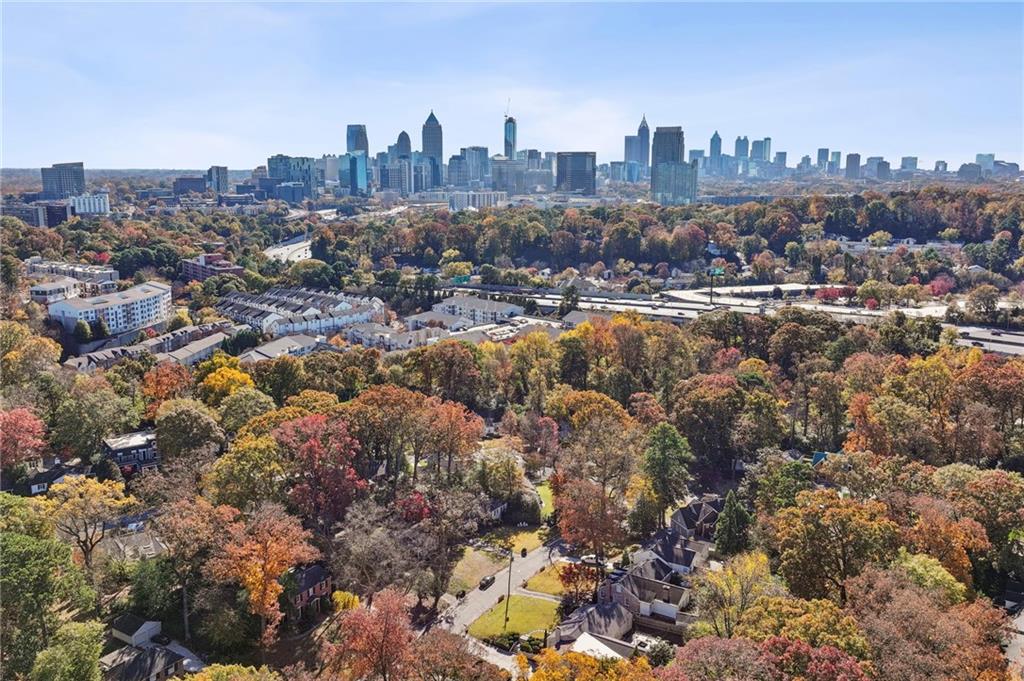 1838 Meredith Drive NW