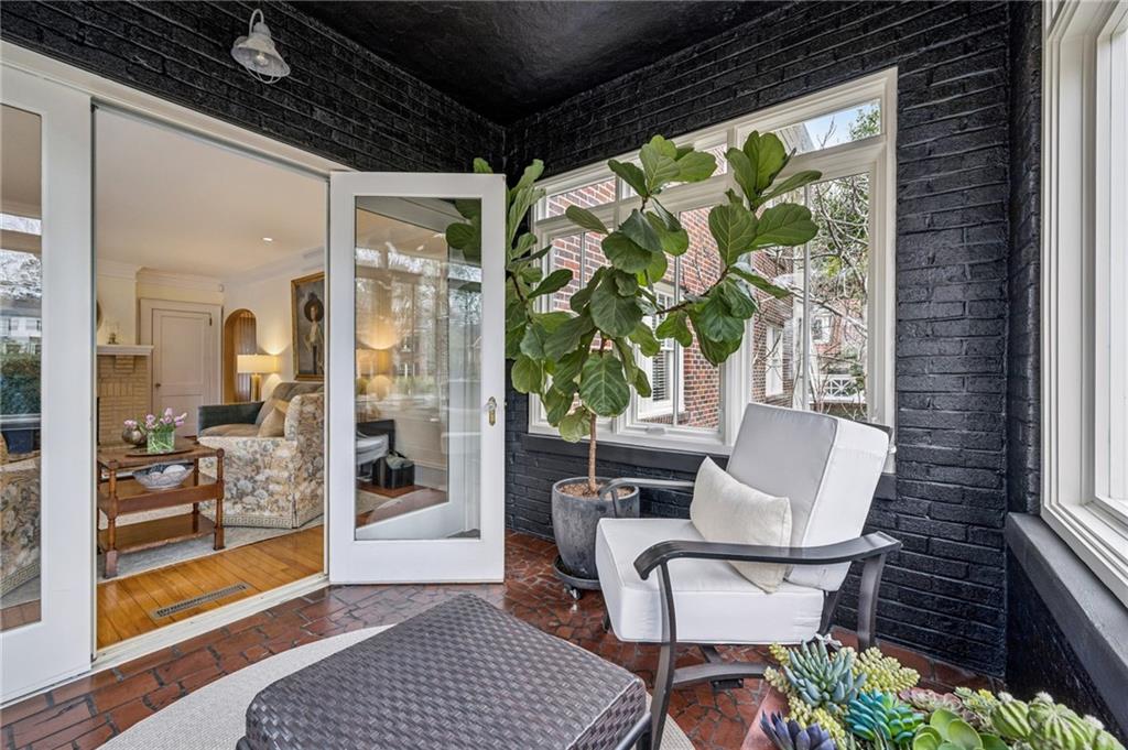 1899 Anjaco Road NW Unit 1