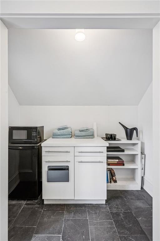 1899 Anjaco Road NW Unit 1