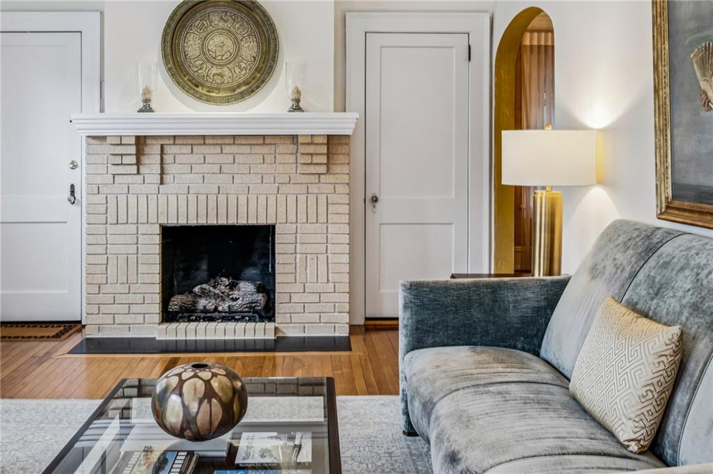 1899 Anjaco Road NW Unit 1