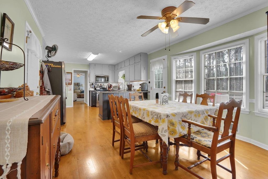 2385 Waterton Ridge Trail