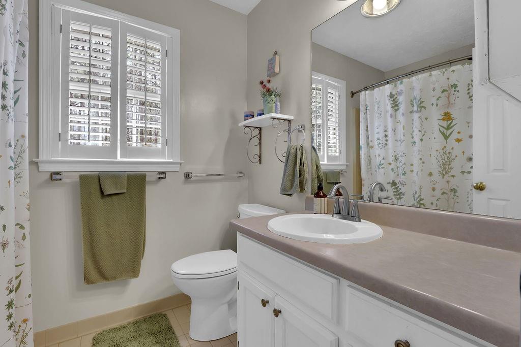 2385 Waterton Ridge Trail