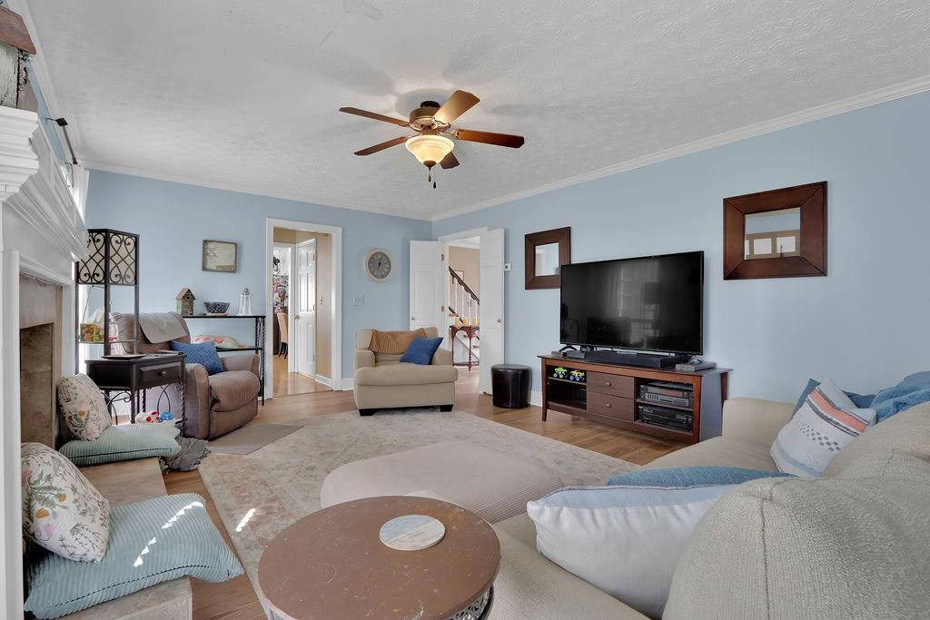 2385 Waterton Ridge Trail