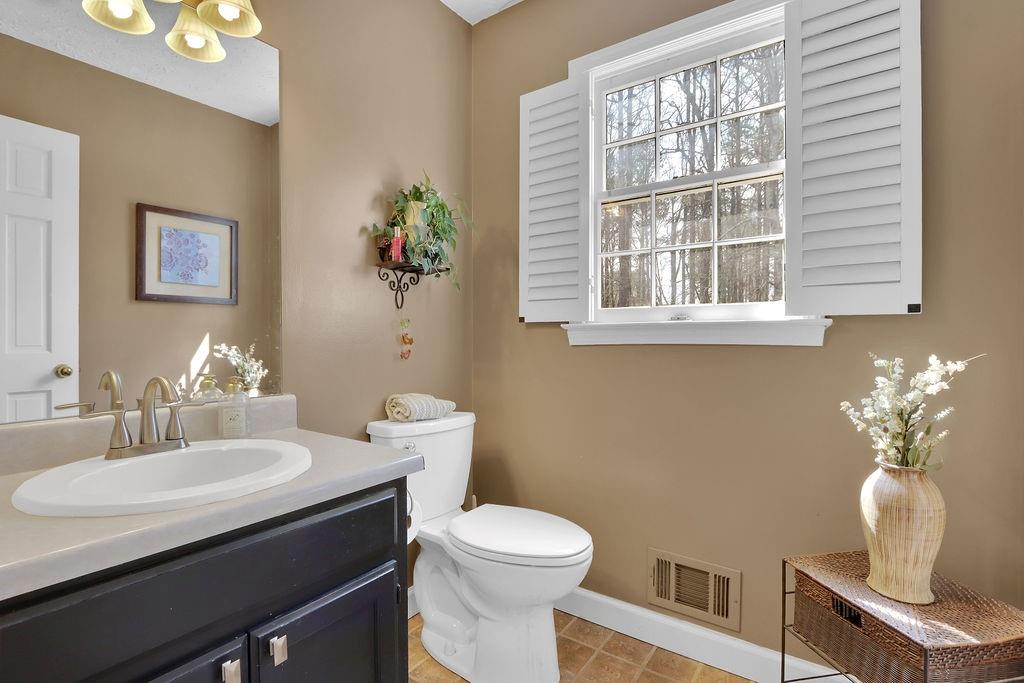 2385 Waterton Ridge Trail