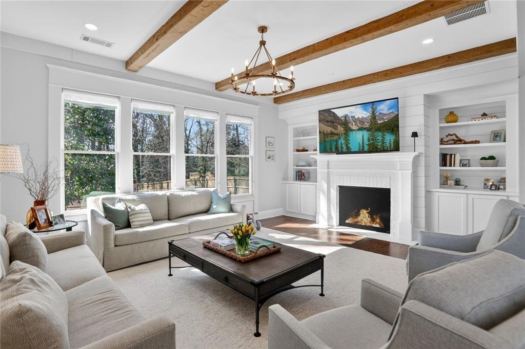287 Green Hill Road