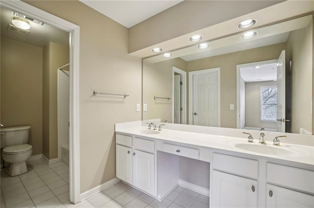 125 Westchester Drive SE