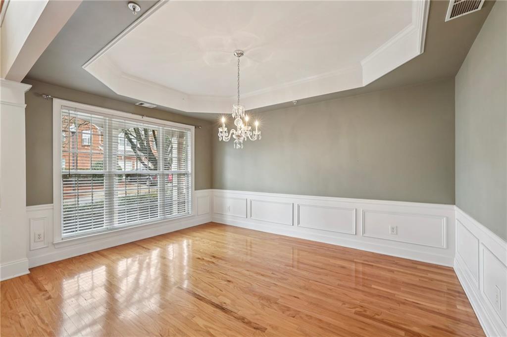 125 Westchester Drive SE