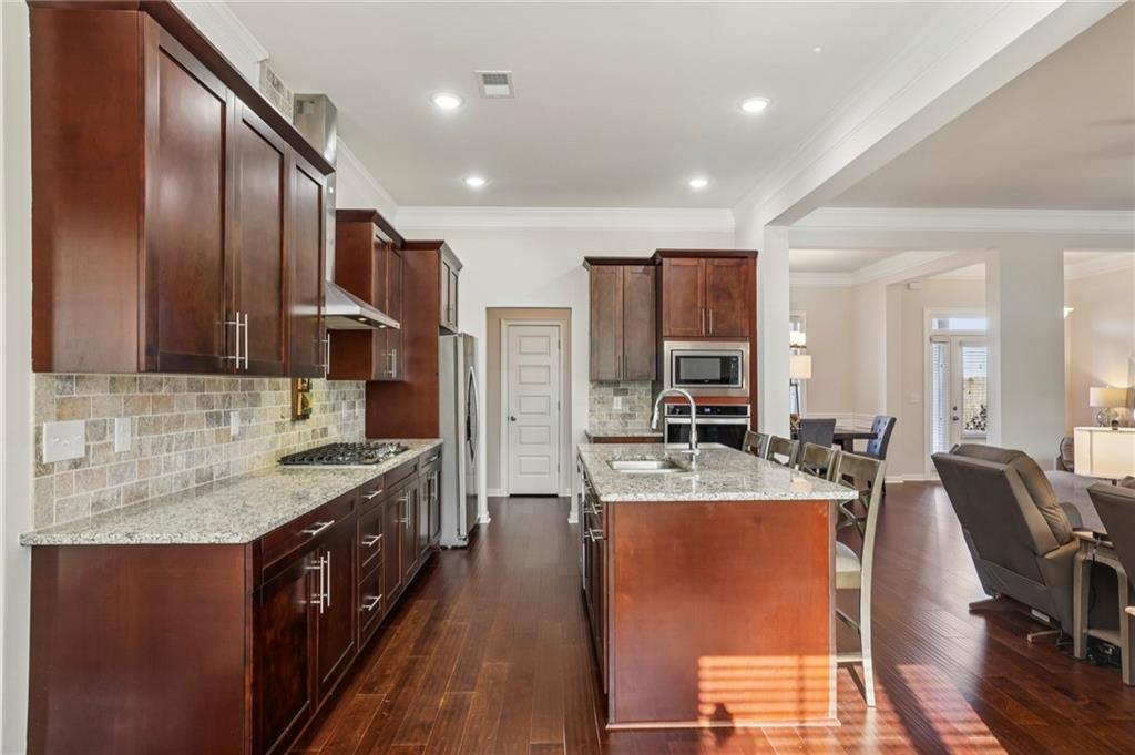 3427 Dockside Shores Drive