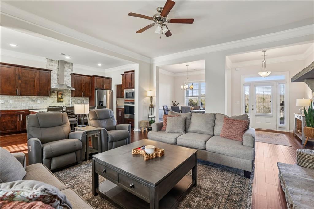 3427 Dockside Shores Drive