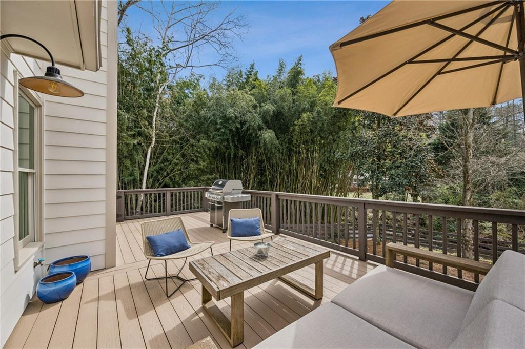 540 Chateaugay Lane NE