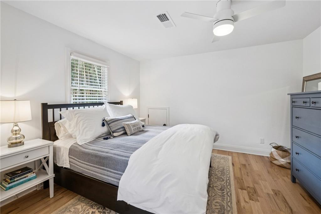 540 Chateaugay Lane NE