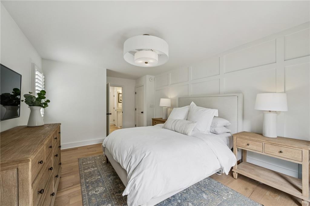 540 Chateaugay Lane NE