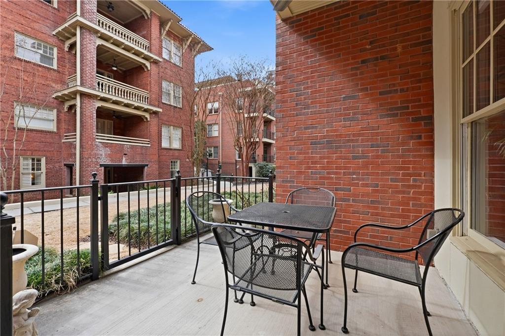 273 12th Street NE Unit 420