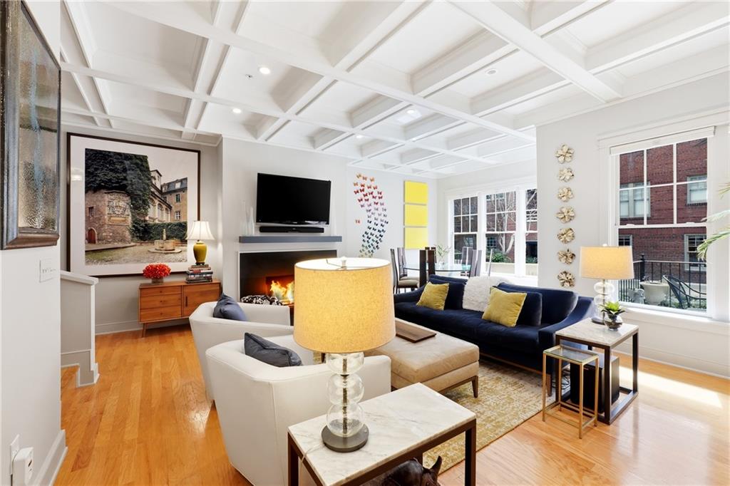 273 12th Street NE Unit 420