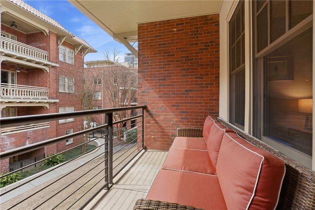 273 12th Street NE Unit 420