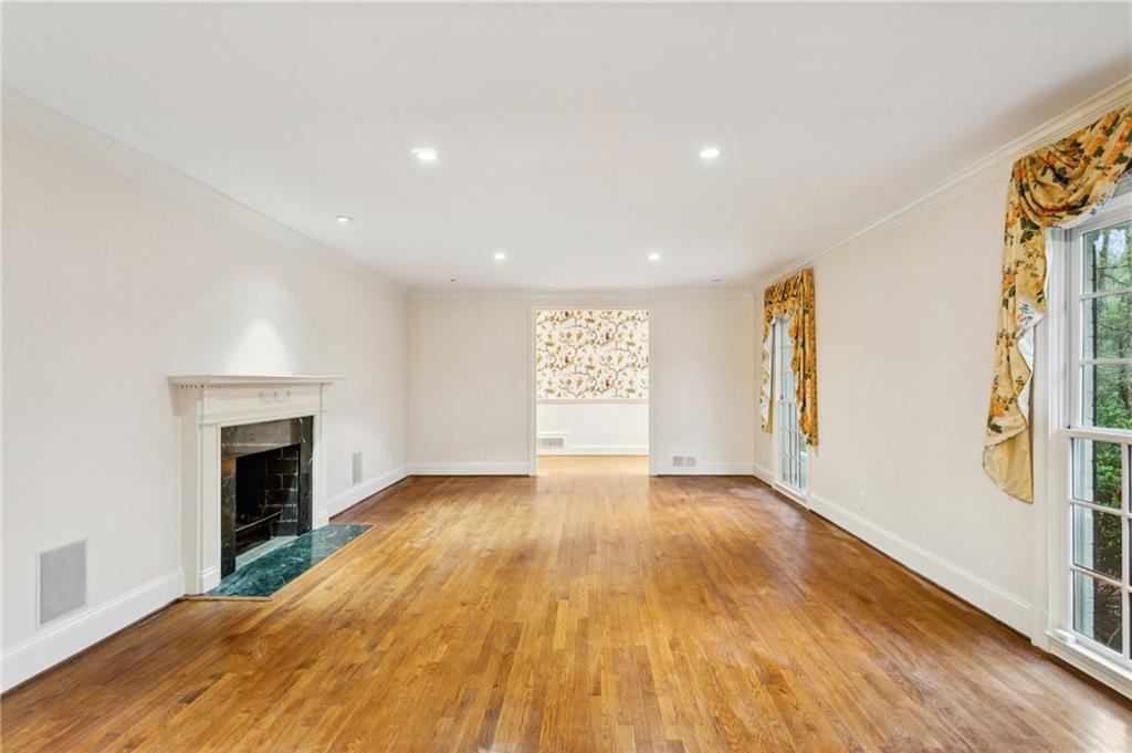 3647 Cloudland Drive NW