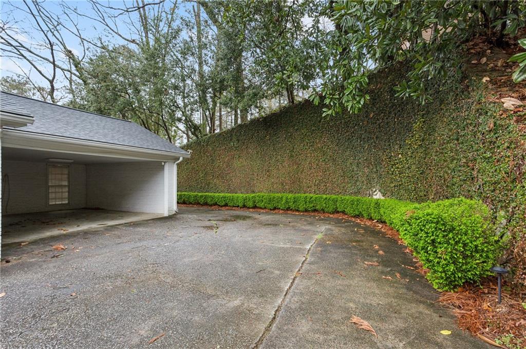 3647 Cloudland Drive NW