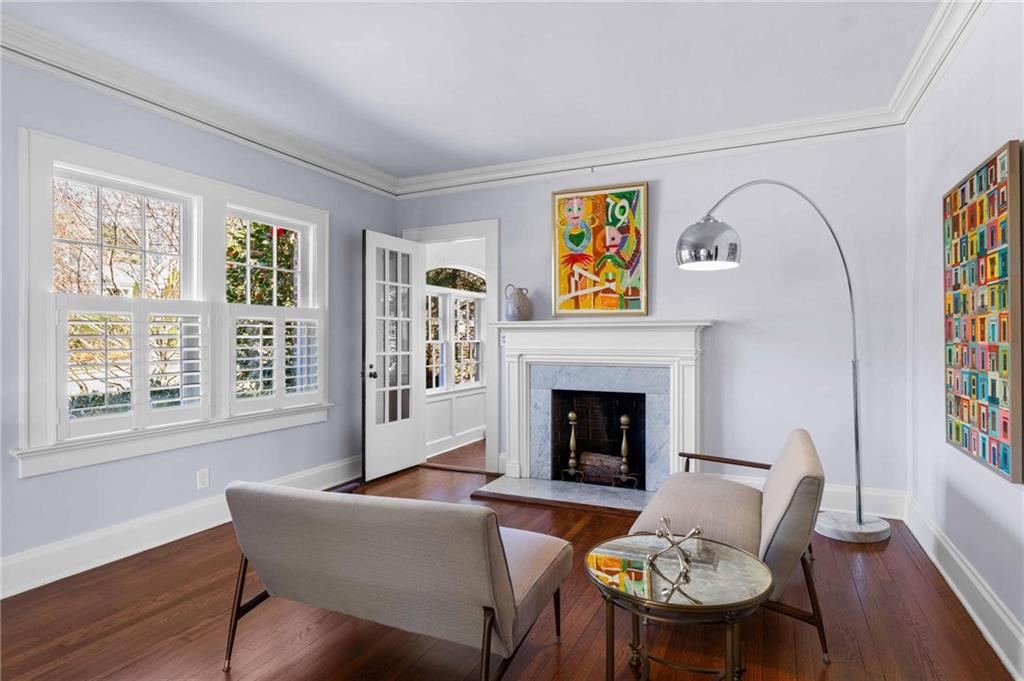 183 E Wesley Road NE