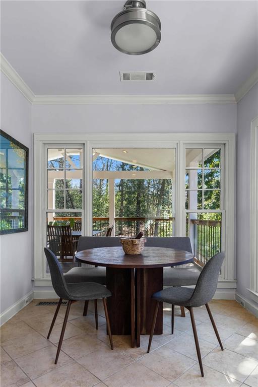 183 E Wesley Road NE