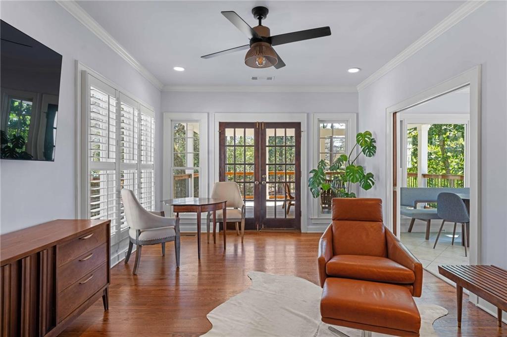 183 E Wesley Road NE