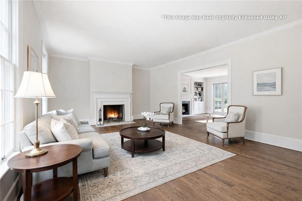 956 W Wesley Road NW