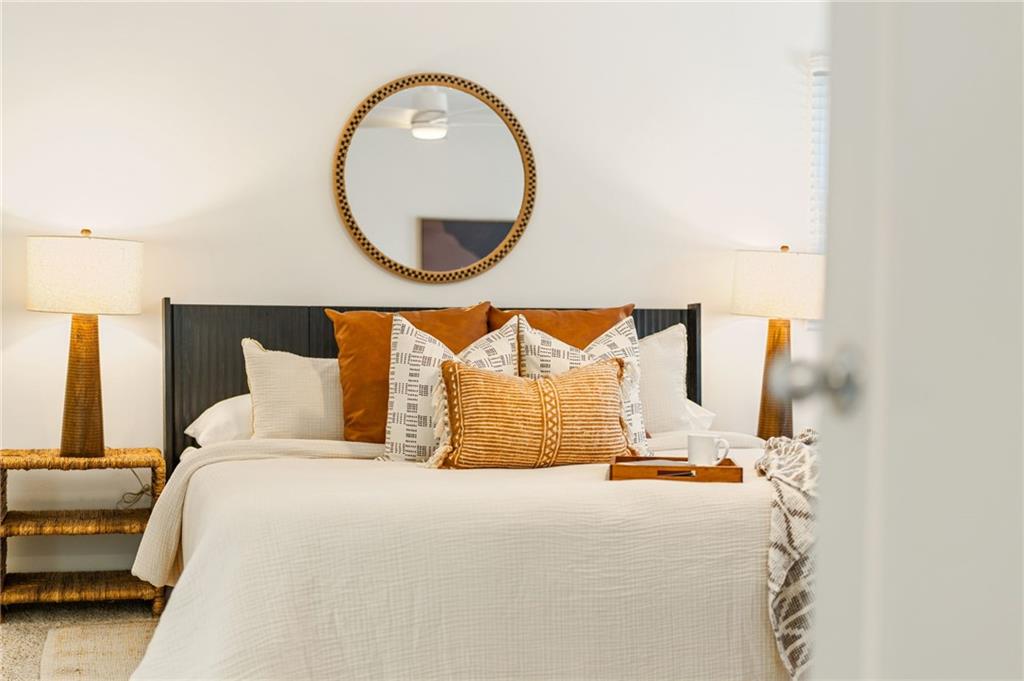 2978 Greenbrook Way NE