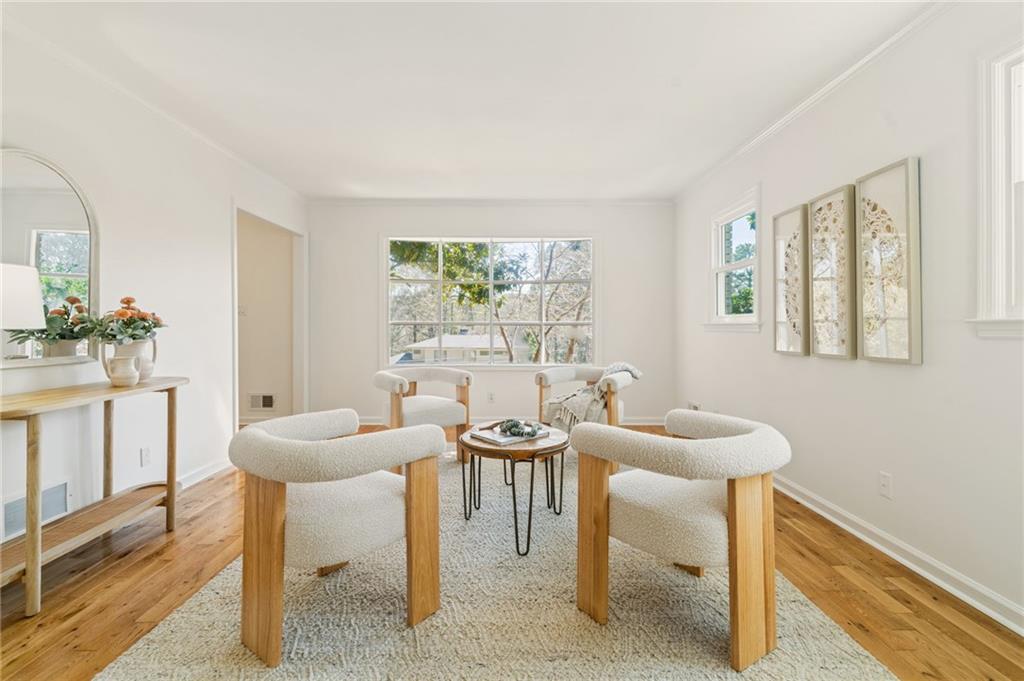 2978 Greenbrook Way NE